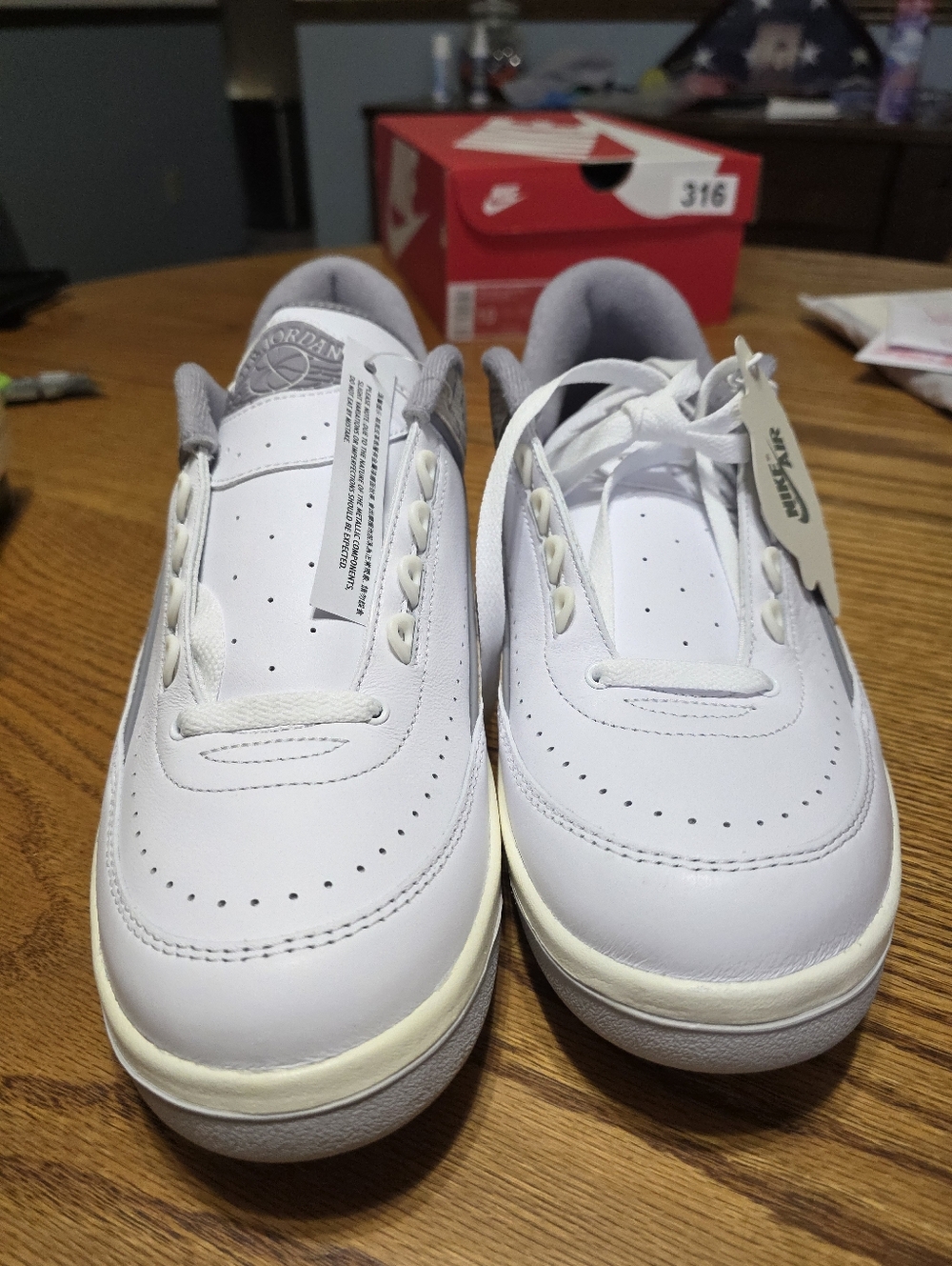 Jordan 2 Retro Low Men’s White Leather Low-Top Sneakers Size 11.5 Brand New - Picture 5 of 8